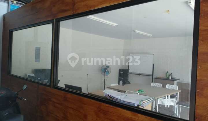 Warehouse for Rent, Ready to Use, Strategic Location, in Taman Tekno BSD City Warehouse for Rent, Ready to Use, Strategic Location, in Taman Tekno BSD City