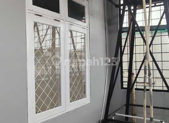For Rent 3-Story Shop House, Strategic Location, In Harmoni Cimone Tangerang