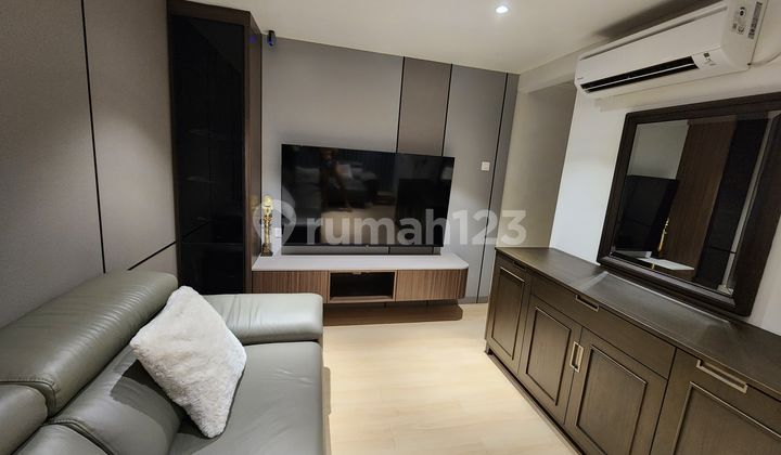 Dijual Rumah Bagus, Lingkungan Asri, Hook, Di Elista Village Gading Serpong 2