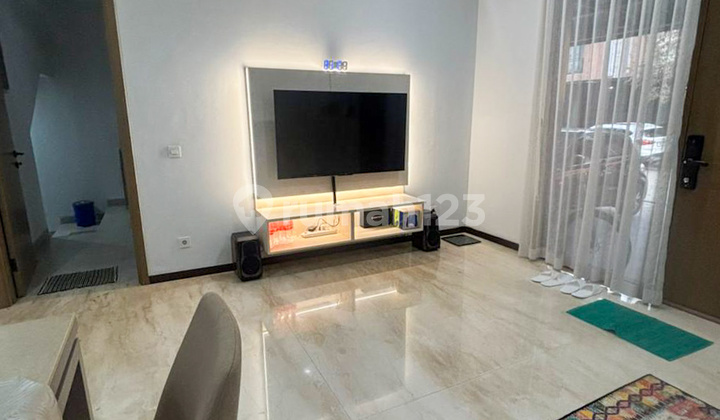 For Rent Nice House Ready to Occupy In The Zora Bsd City For Rent Nice House Ready to Occupy In The Zora Bsd City