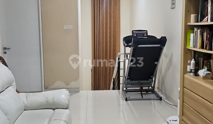 For Sale Ready-to-Occupy House in Madrid Palem Semi Karawaci Cluster 2