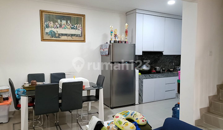 Dijual Rumah Siap Huni 2.5 Lantai Latigo Village Gading Serpong