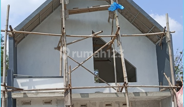 Minimalist Scandinavian Residence in Sleman Near Pasar Gamping 2