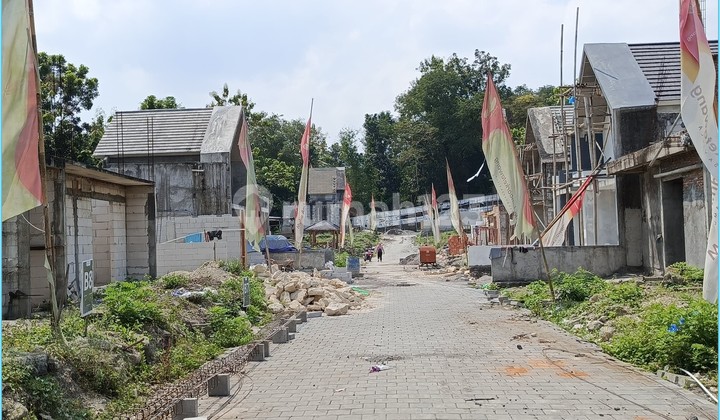 Hunian Minimalis Yogyakarta Nuansa Villa Ada Taman di Gamping 2