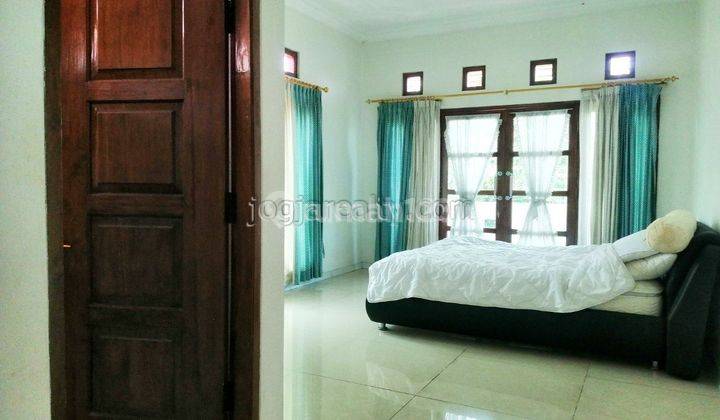 Rumah Mewah Jogja Dekat Jogja Bay Maguwoharjo Sleman Yogyakarta 20