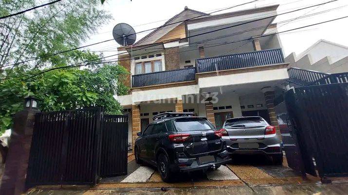 Rumah 2½ Lantai Termurah Di Tebet Jl. Skb.baru 6,5 Milyar Nego 1