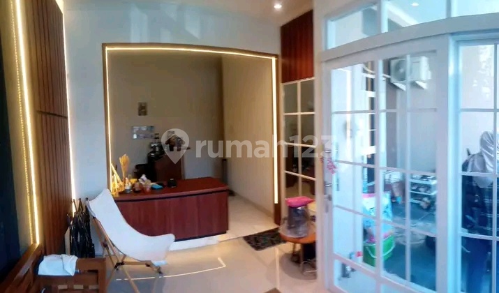 ruang tamu jual rumah murah di villa