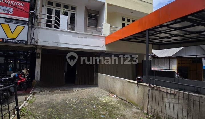 Cheap Shophouse Jl. Pahlawanbondongan, Next to Pizza Hut 2