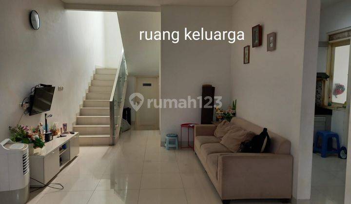 Rumah 2 Lantai Taman Andalusia, Sentul City

seharga 2,7 Miliar Nego

 2