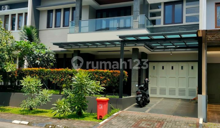 Rumah mewah siap huni di Batununggal indah