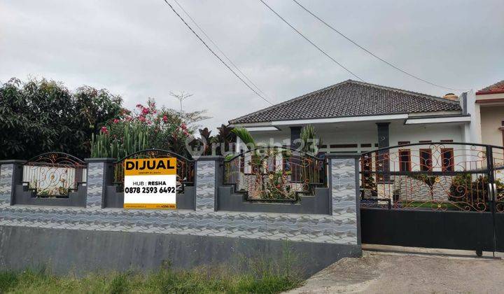 Rumah luas asri sejuk siap huni di pangauban Garut 1