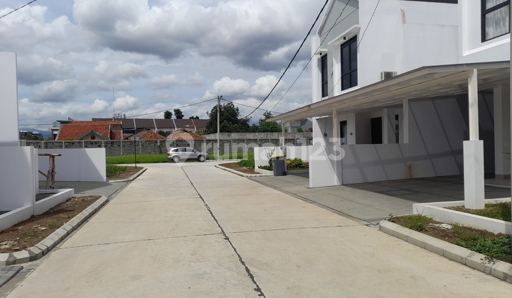 Rumah Baru Ready Stock Di Batununggal Indah 2