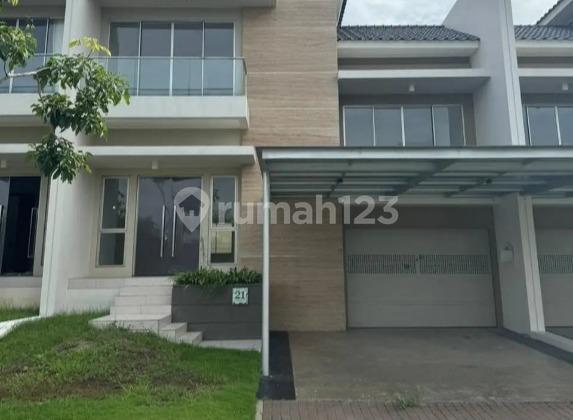 Rumah Symphony Golf Island Pantai Indah Kapuk 10x25 1