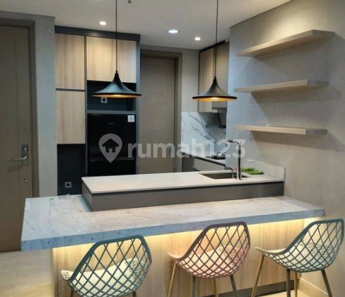 Gold Coast Apartment 3 BR Furnished Ready to Live In Gold Coast Apartment 3 BR Furnished Ready to Live In