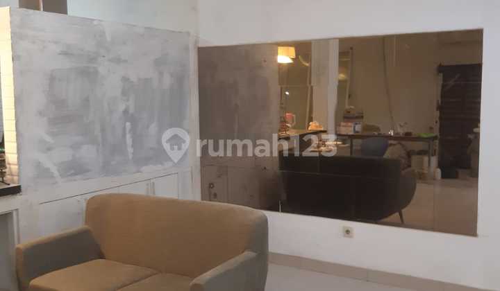 Rumah Golf Lake Residence SHM Bagus 8x18 Cengkareng 2