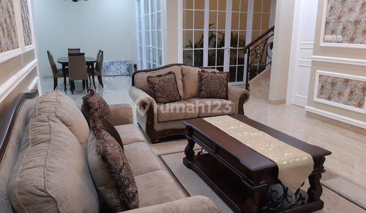 Rumah di Kebon Jeruk 2 Lantai SHM Bagus 1