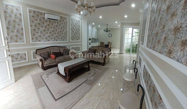 Rumah di Kebon Jeruk 2 Lantai SHM Bagus 6