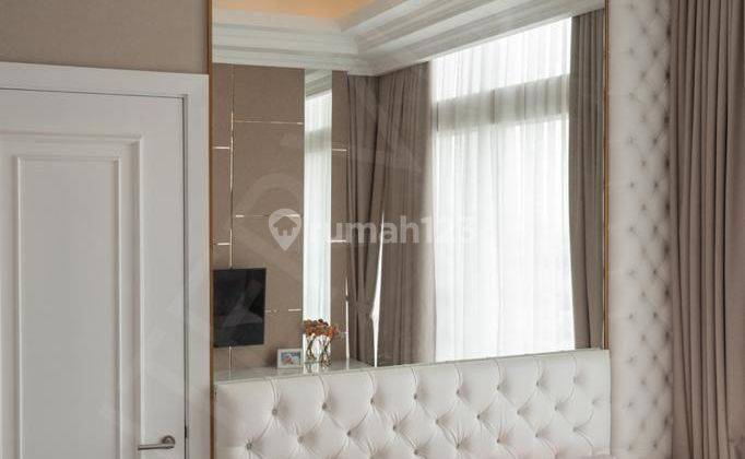 Apartemen St. Moritz Tower New Royal Super Penthouse Jakarta  2