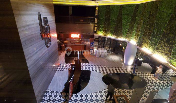 Hotel Whiz Prime Sebarang MOI Kelapa Gading 12