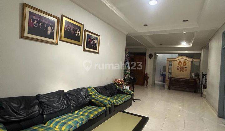 Rumah 2 Lantai SHM di Metland Puri , Jakarta Barat 1