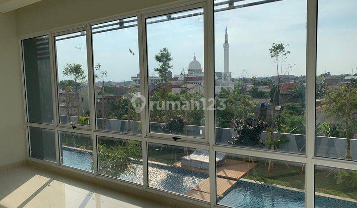 Rumah Townhouse Puri Mansion Bagus Ada Kolam Renang Uk 5x15 Murah 1