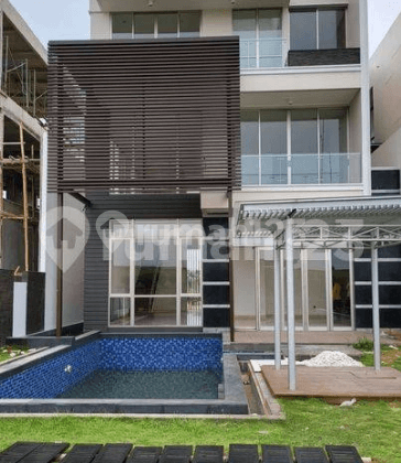 Rumah 3 Lantai Uk 12x35 Ada Pool+Lift View Golf Siap Huni 1