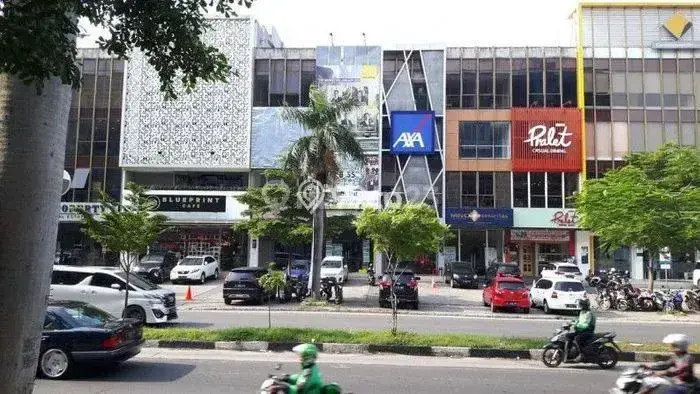 Ruko Siap Pakai Gandeng Metro Gallery Broadway Pik 2