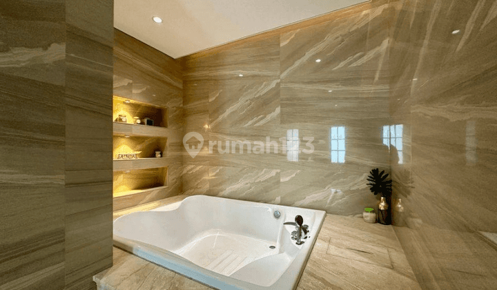 Rumah Aquamarine Bagus Furnish Mewah Siap Huni 2