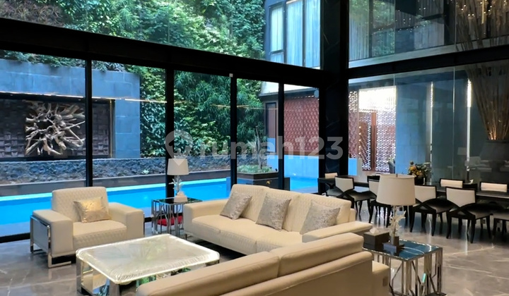 Rumah Luxury Mewah Sultan 4 Lantai Ada Lift Dan Pool