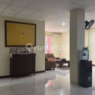 Rumah 3 Lantai Hoek SHM Siap Huni Muara Karang Pluit 18X25