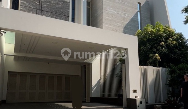 Luxury Garden House Ready to Live in Pantai Indah Kapuk 15x30