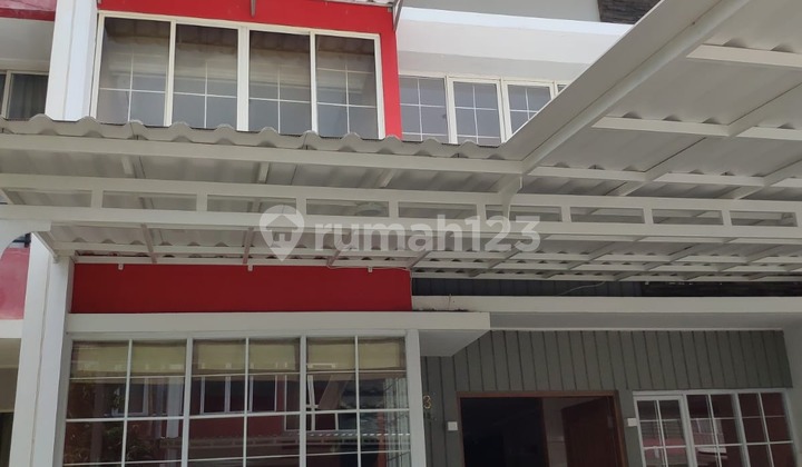 Rumah Golf Lake Residence Siap Huni Cengkareng 8X20