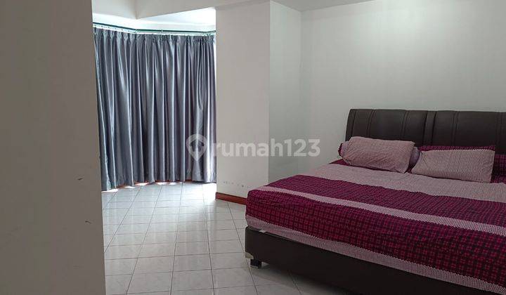 Apartemen Taman Anggrek 3 BR Bagus Semi Furnish Siap Huni 1