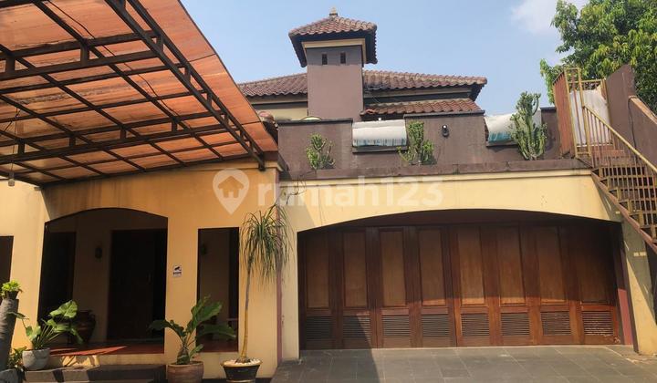 Dijual Rumah Bagus SHM di Jalan Kelapa Hijau No. 31, Jakarta Selatan (Kode: 001) Dijual Rumah Bagus SHM di Jalan Kelapa Hijau No. 31, Jakarta Selatan (Kode: 001)
