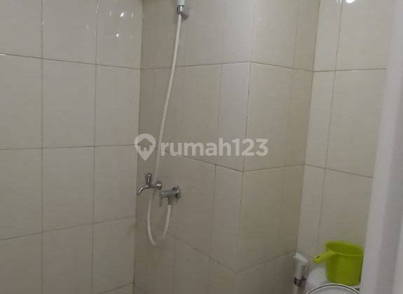 Apartement Springlake view Summarecon Bekasi Semi Furnished Bagus 2