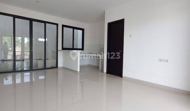 Dijual Rumah Modern Minimalis di Cihanjuang 2