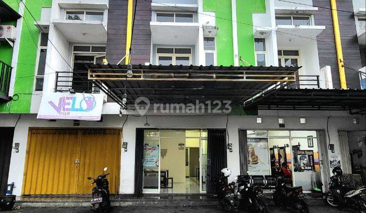 Ruko Masih Ada Bisnis Berjalan Parkiran Luas di Pandanwangi 1