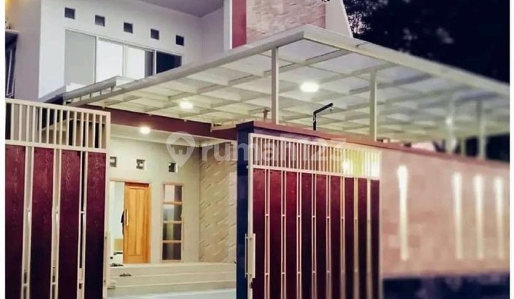 A238 Dijual Rumah Mewah Luas Nan Istimewa di Kanigoro Blitar Jawa Timur 7