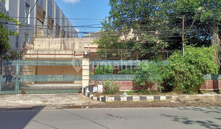C095 Dijual Rumah Kuno 1 Lantai Siap Huni di Taman Agung,klojen Malang 9