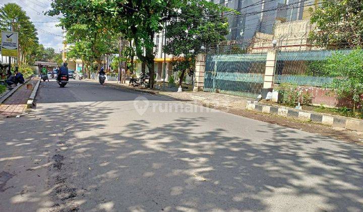 C095 Dijual Rumah Kuno 1 Lantai Siap Huni di Taman Agung,klojen Malang 14