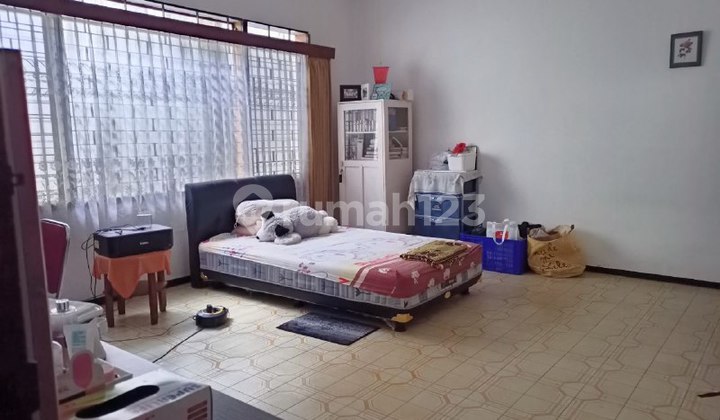 C095 Dijual Rumah Kuno 1 Lantai Siap Huni di Taman Agung,klojen Malang 15