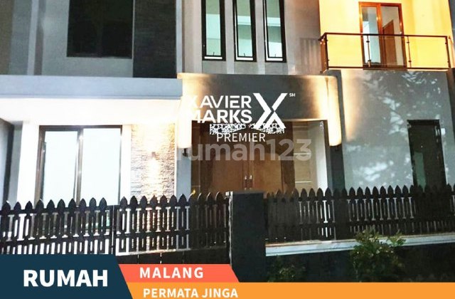 f091 House For Sale or Rent, Strategic Location Just a Step Away from Sukarno Hatta Malang.