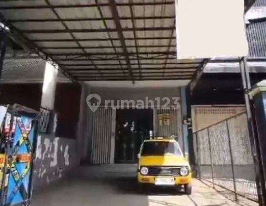 a114 Disewakan Ruko 2 Lantai Plus Rooftop, Persis di Jalan Soekarno Hatta Malang 2