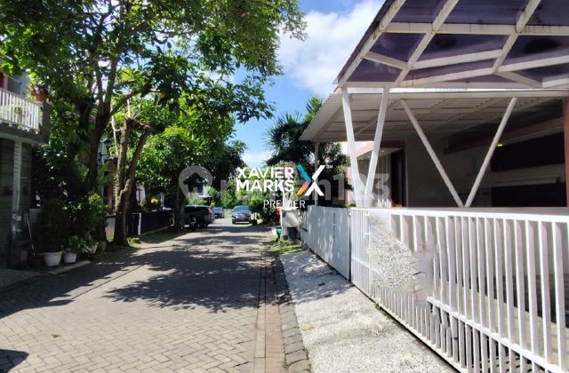 d041 Rumah Modern Minimalis 2 Lantai sudah Full Furnish 2