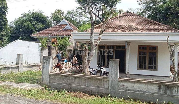 V042 Rumah Murah di Pakisaji Malang, Sudah SHM Siap Huni  1