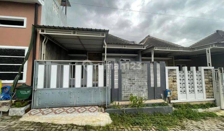 Z084 Rumah Murah Gak Sampe 300 Juta Sudah Siap Huni  1