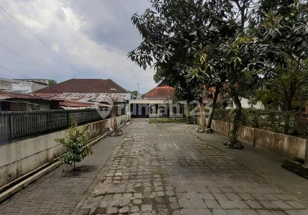 I56 Rumah di Poros Jalan Sudirman Rampal Cocok untuk Usaha