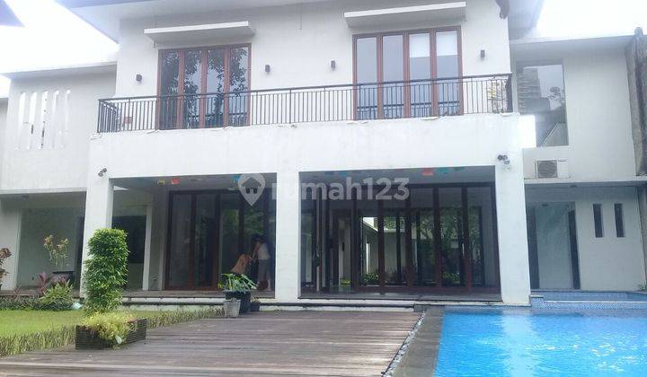 Luxury house at Kemang 1