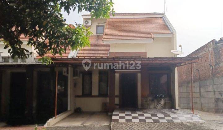 Rumah Nyaman Lokasi Sangat Strategis di Legenda Wisata Cibubur Zona Vivaldi, Bogor 2