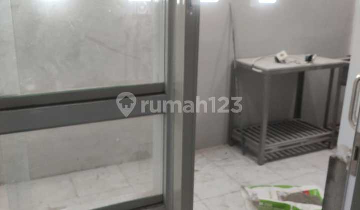 Ruang Usaha Premium Siap Pakai Strategis di Padi Raya  2